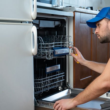 california-city-appliance-repair-techs-image_03