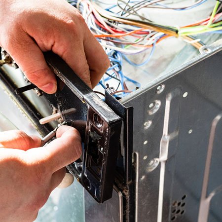 california-city-appliance-repair-techs-image_43